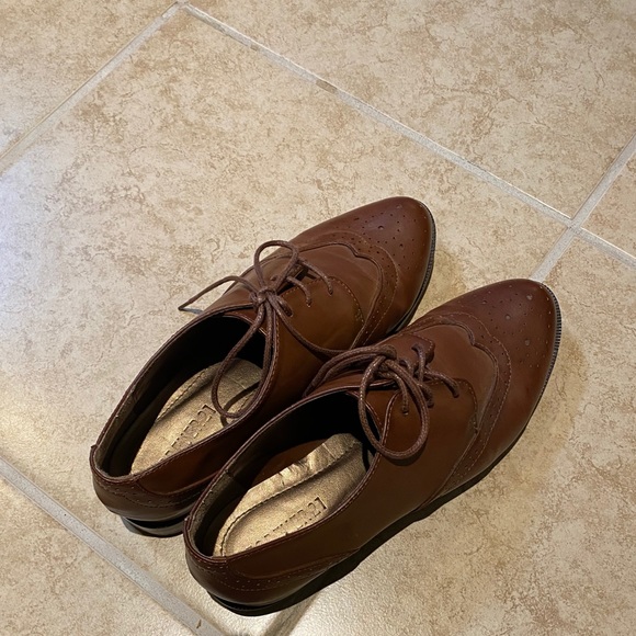 Forever 21 Loafers - Picture 2 of 5